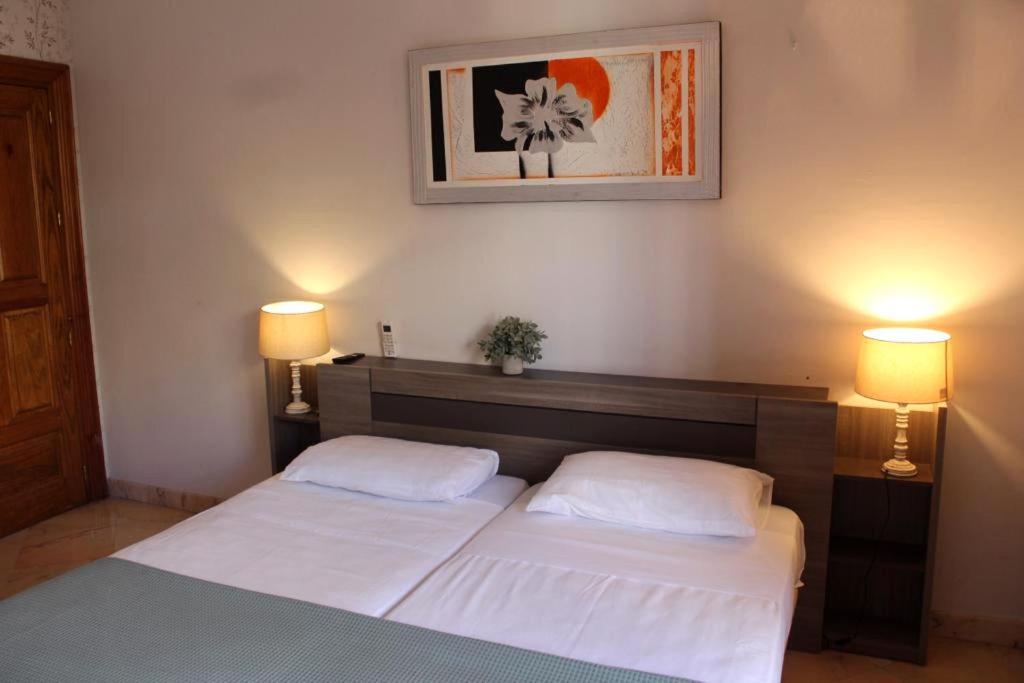 Hotel La Zubia , Granada Exteriér fotografie